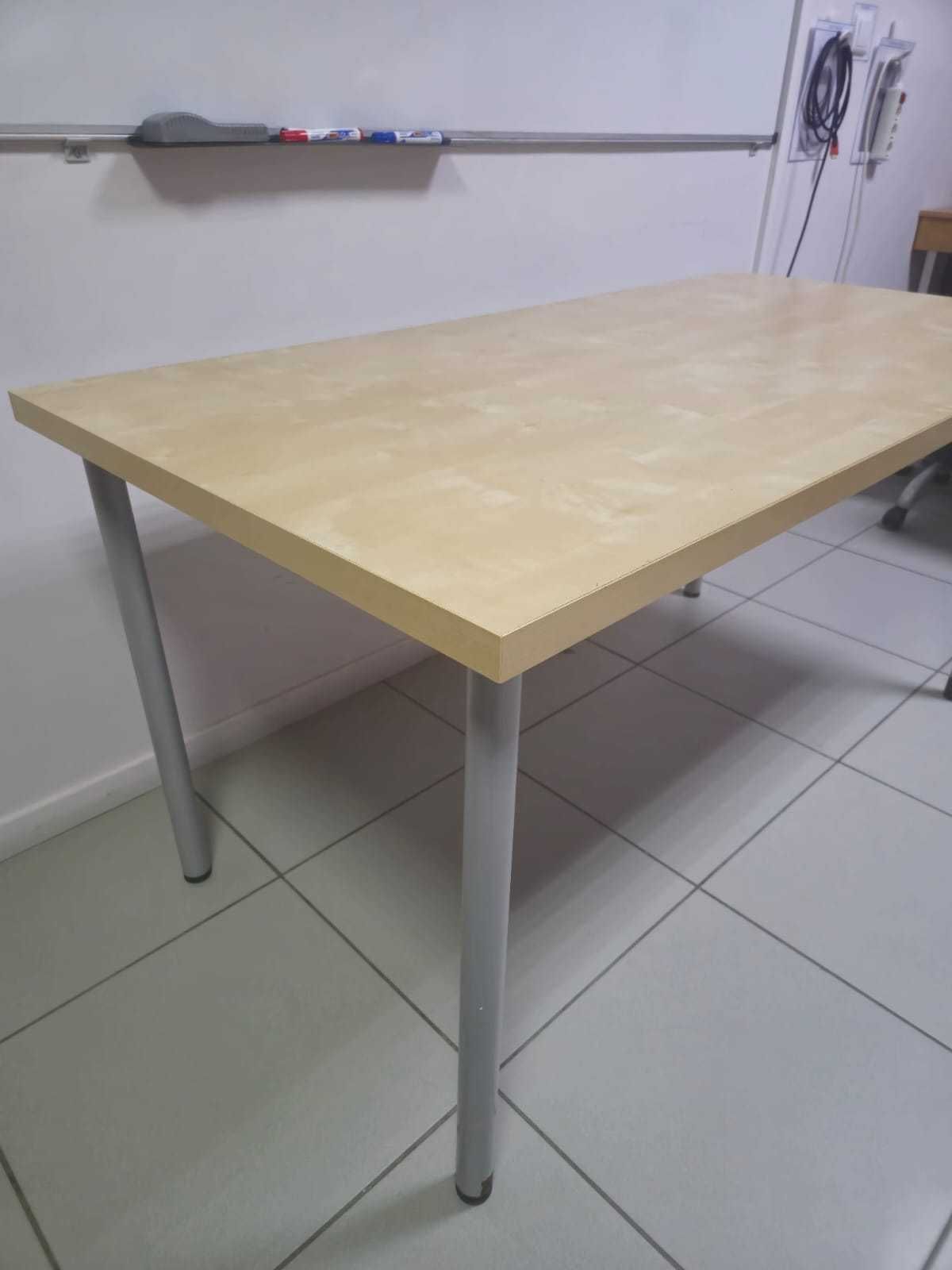 Mesa de escritório
