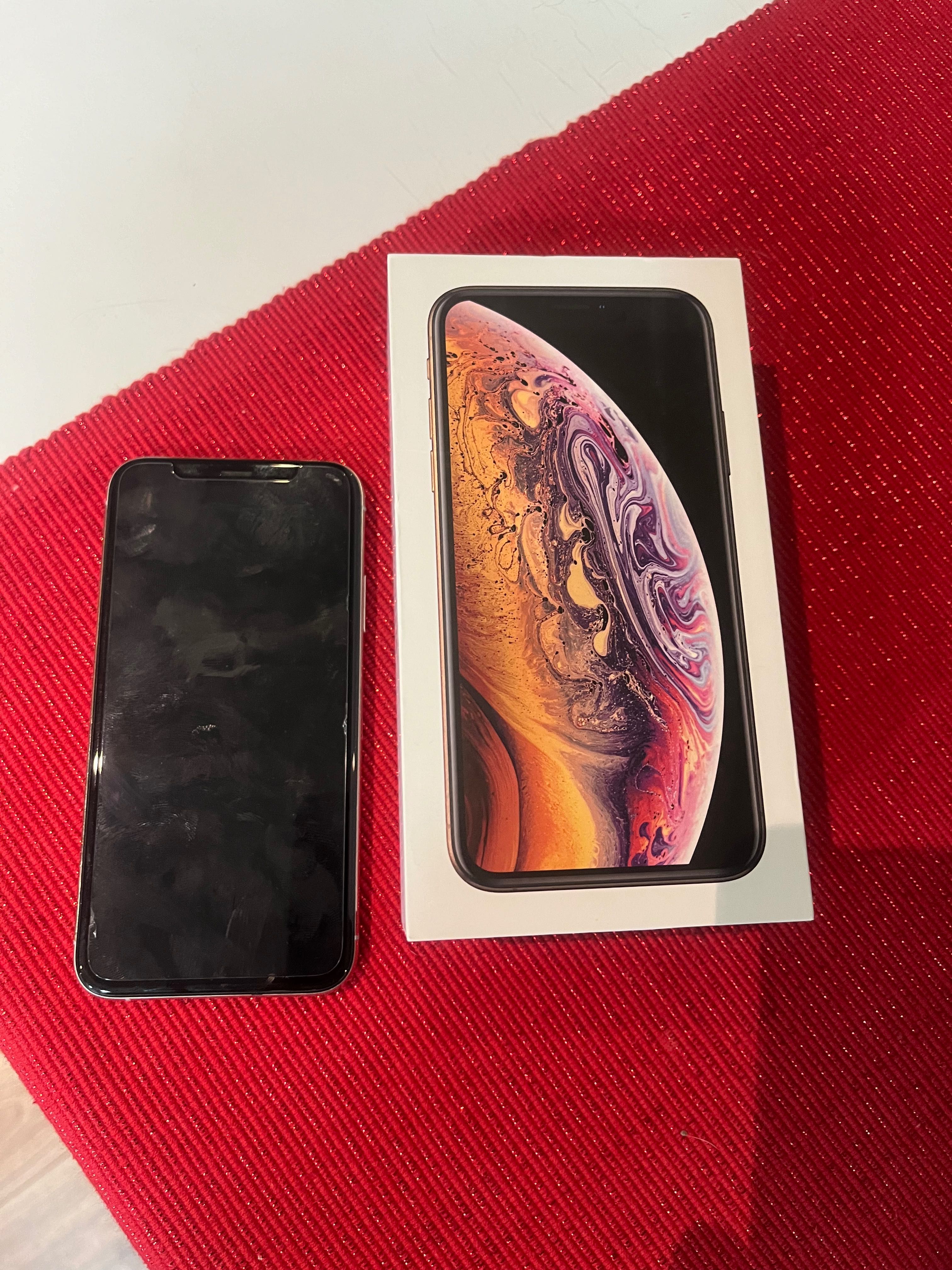 Telefon iPhone XS
