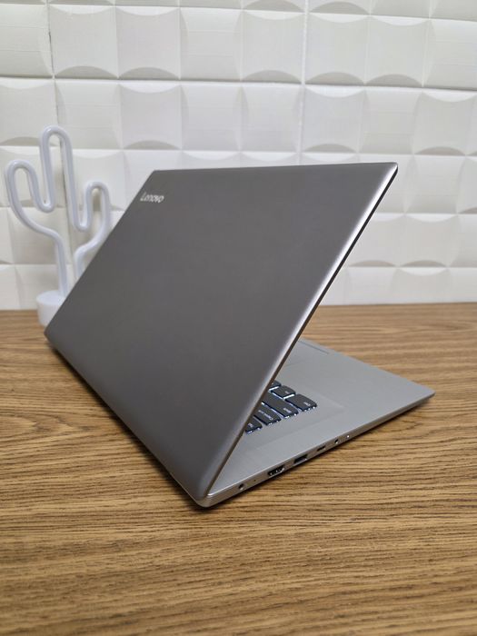 Мощный Игровой Lenovo / Core i7 gen8 / 16 ГБ / SSD+HDD / GeForce 940MX