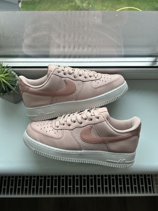 Кросівки Nike Air Force 1 ‘07 Ess Cross Stitch Peach