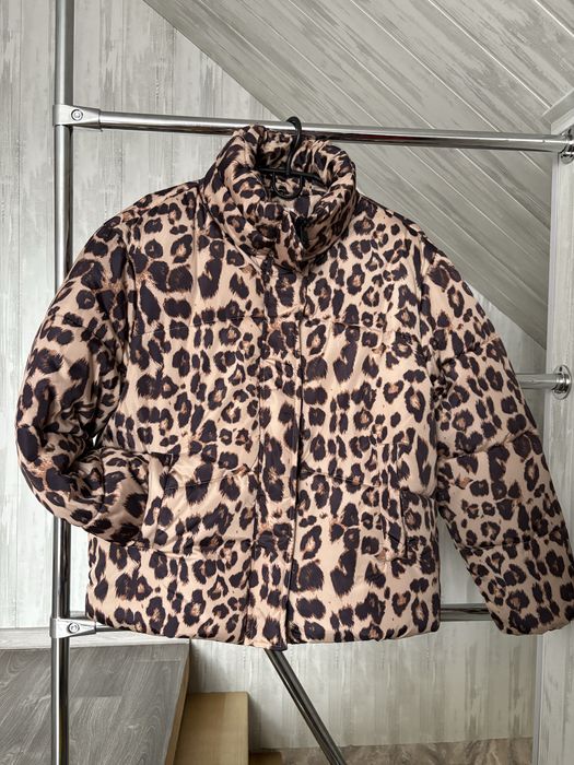 Зимова куртка ТЕРМІНОВО