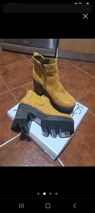 Botins tamanho 37