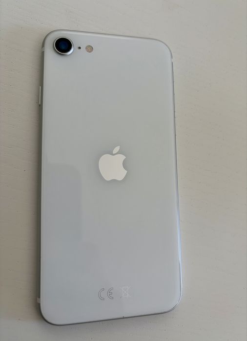 iPhone SE (2.Geracão) + JBL earpods Wave Beam bluetooth