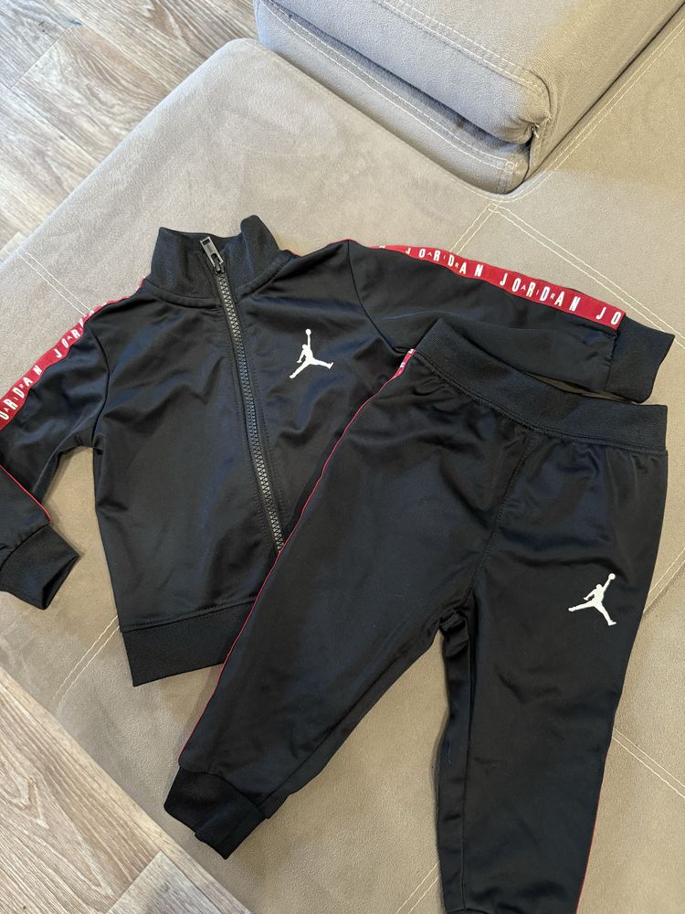 Nike Jordan 74-80