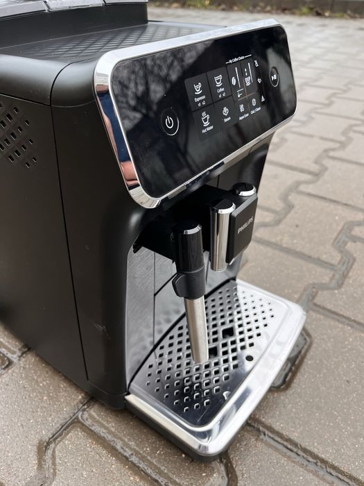 Кавомашина Philips LatteGo EP2220 2020 рік Обслужена