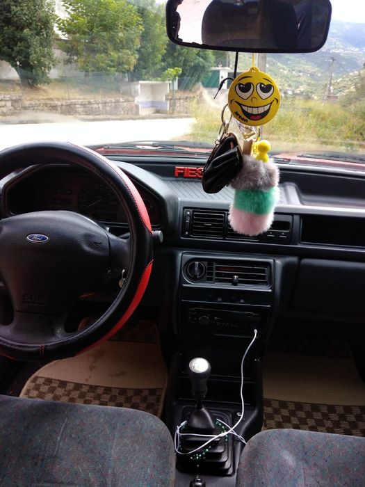 Ford Fiesta 1.1i kit rs