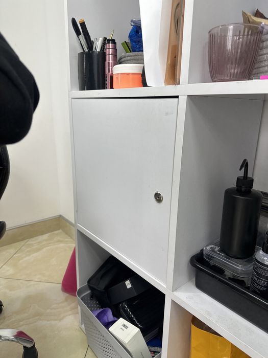 Стелаж білий