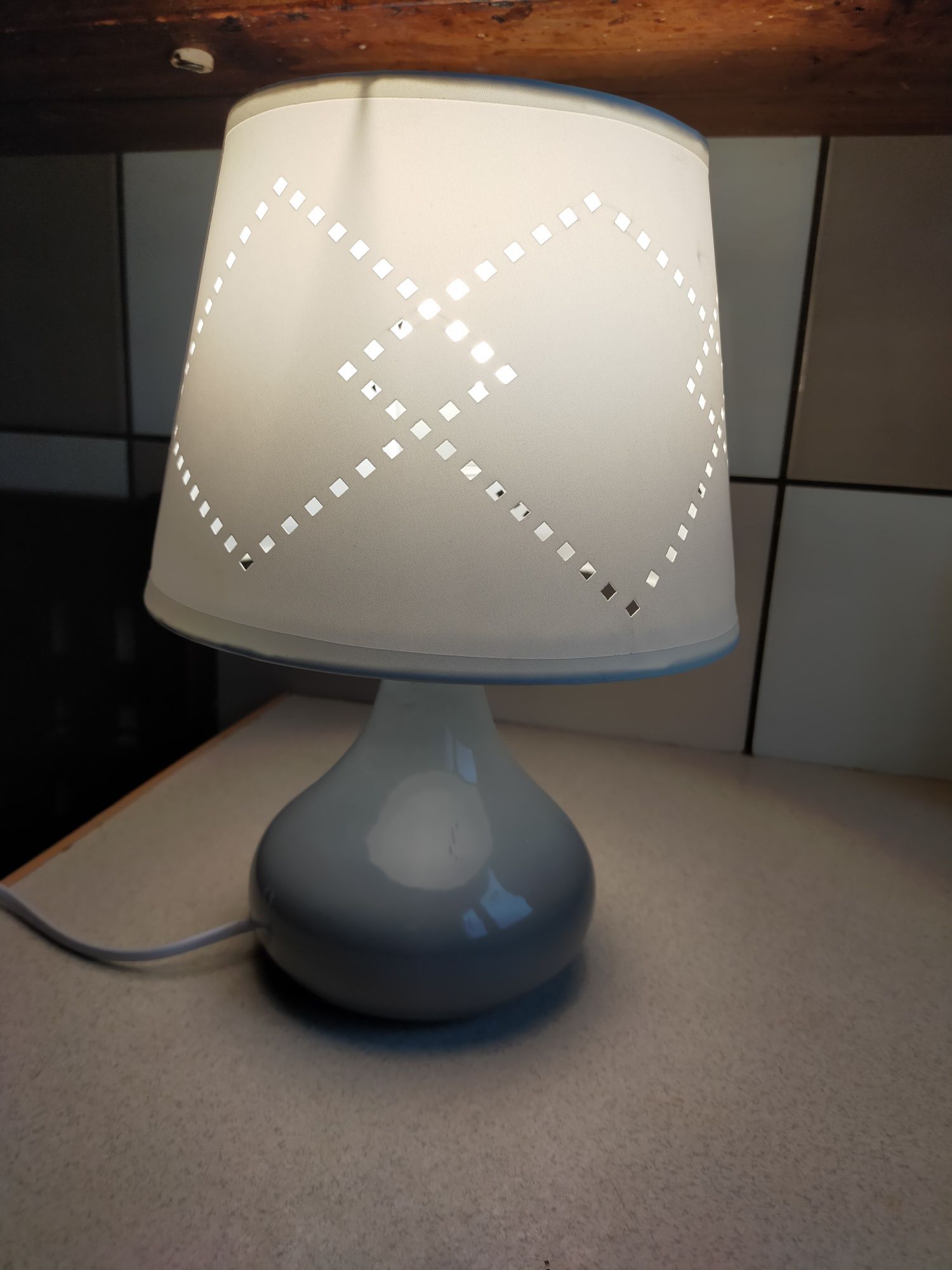 Lampka nocna ceramiczna szara