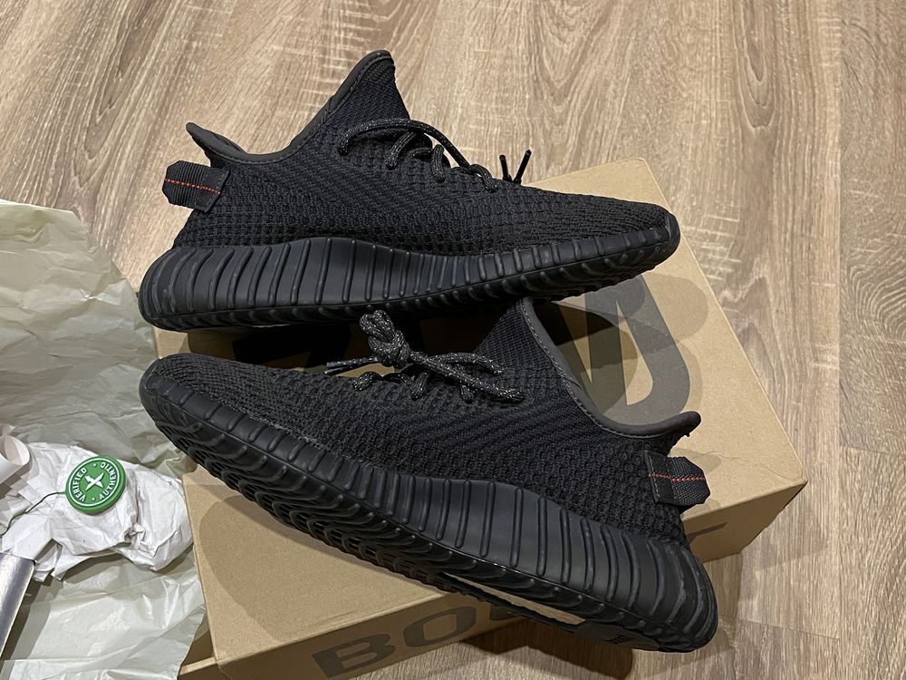 Кроссовки Adidas YEEZY BOOST 350 v2 Black Оригинал (Non Reflective)