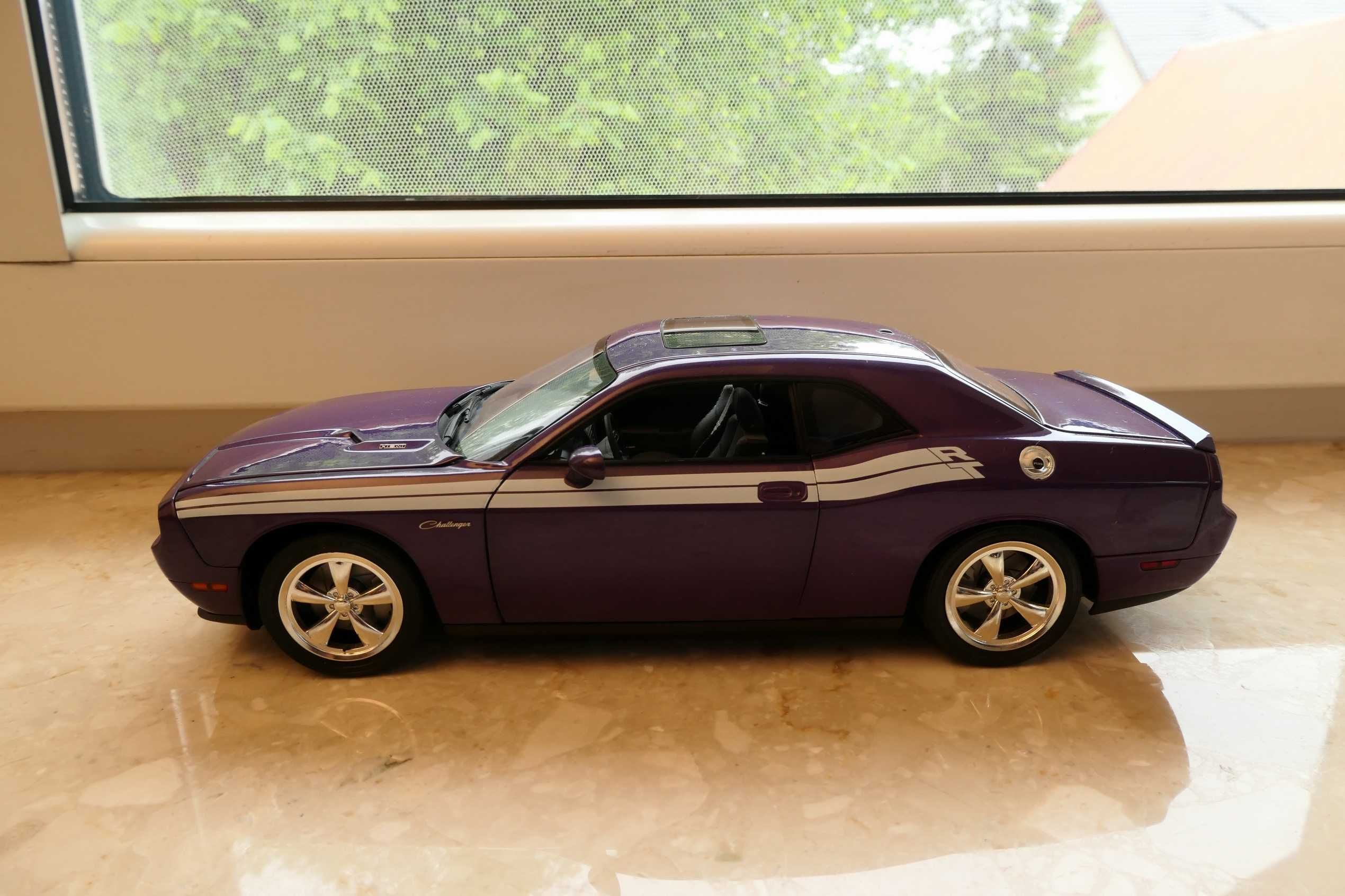 Dodge Challenger R/T - Highway 61 - Classic Plum Crazy