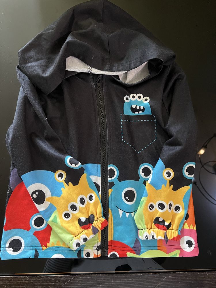 Roupa criança casacos usados