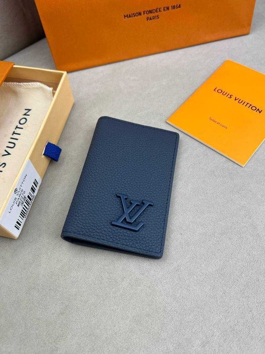 Кожаный кардхолдер Louis Vuitton визитница кошелек Луи Виттон k414