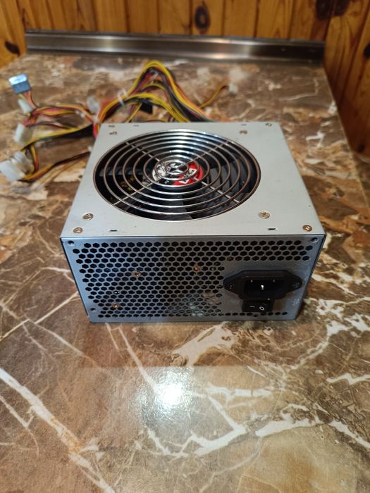Zasilacz komputerowy 450w