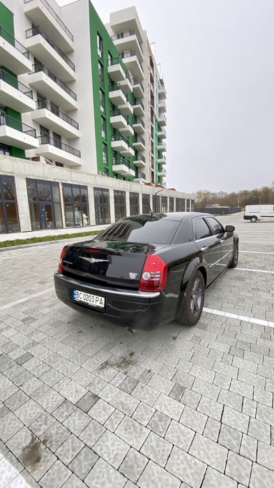 Продам Крайслер 300С