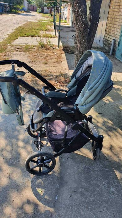 Коляска 2 в 1 Bexa ideal