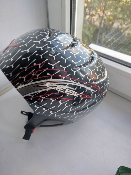 Продам набор для занятия зимними видами спорта