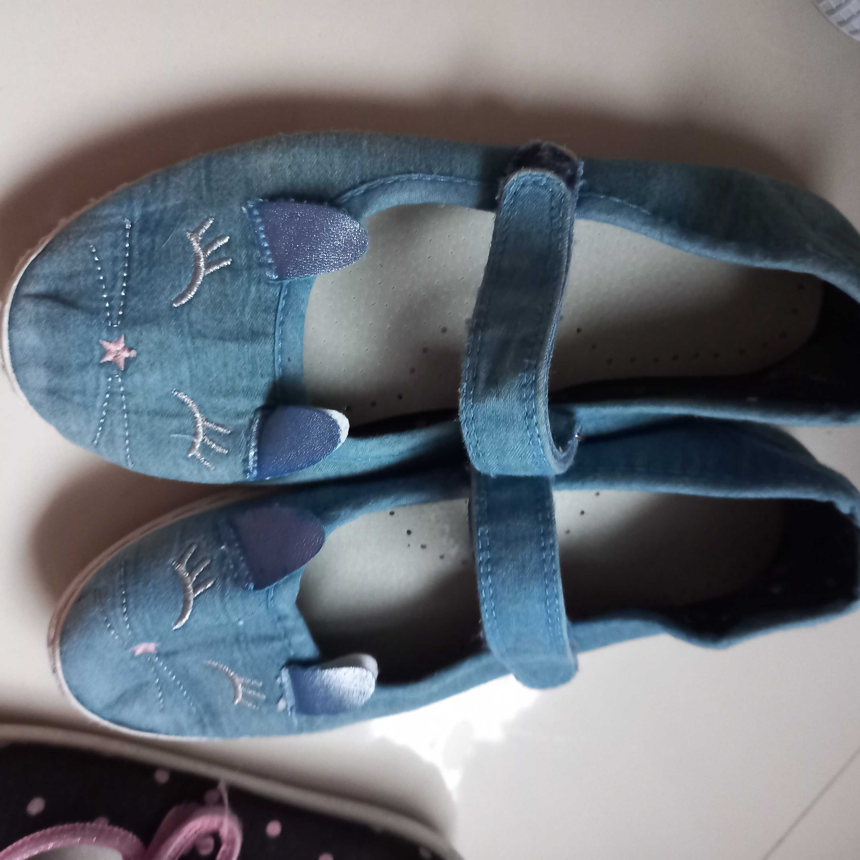 Buty do szkoly 35