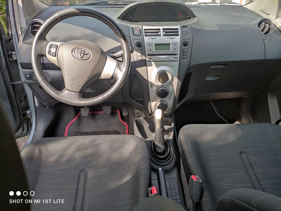 Toyota Yaris 2005