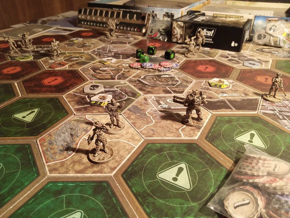 Настольная игра Fallout + все дополнения