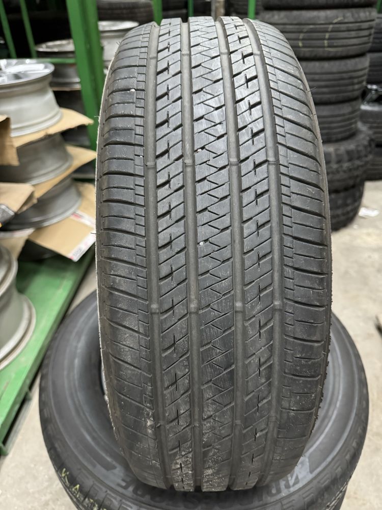 Шини літні 235/65/17 Bridgestone