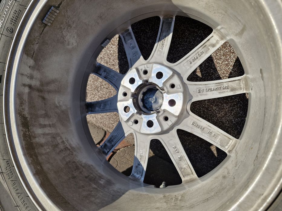 Koła BMW aluminiowe, opony zimowe NOKIAN 225/55 R17 po jednym sezonie