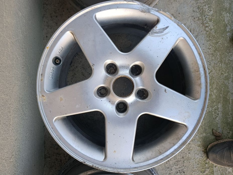 Продам диски r16