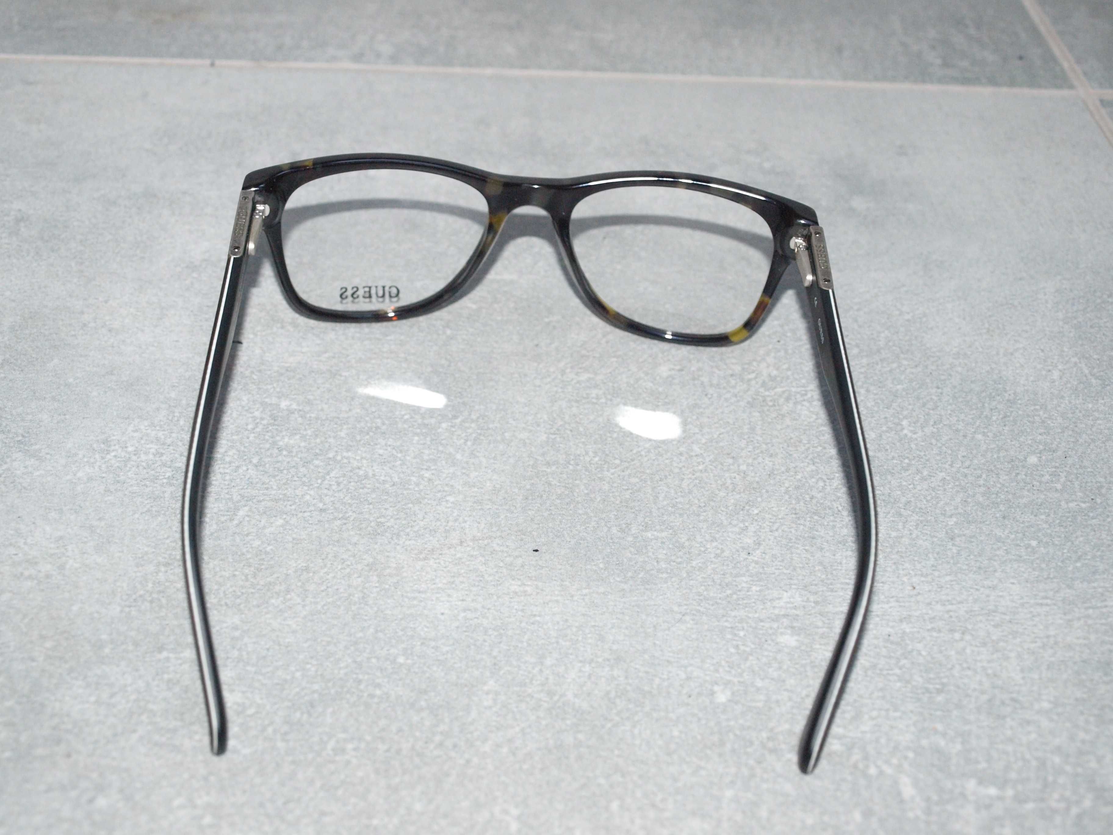 Oprawki unisex, Guess