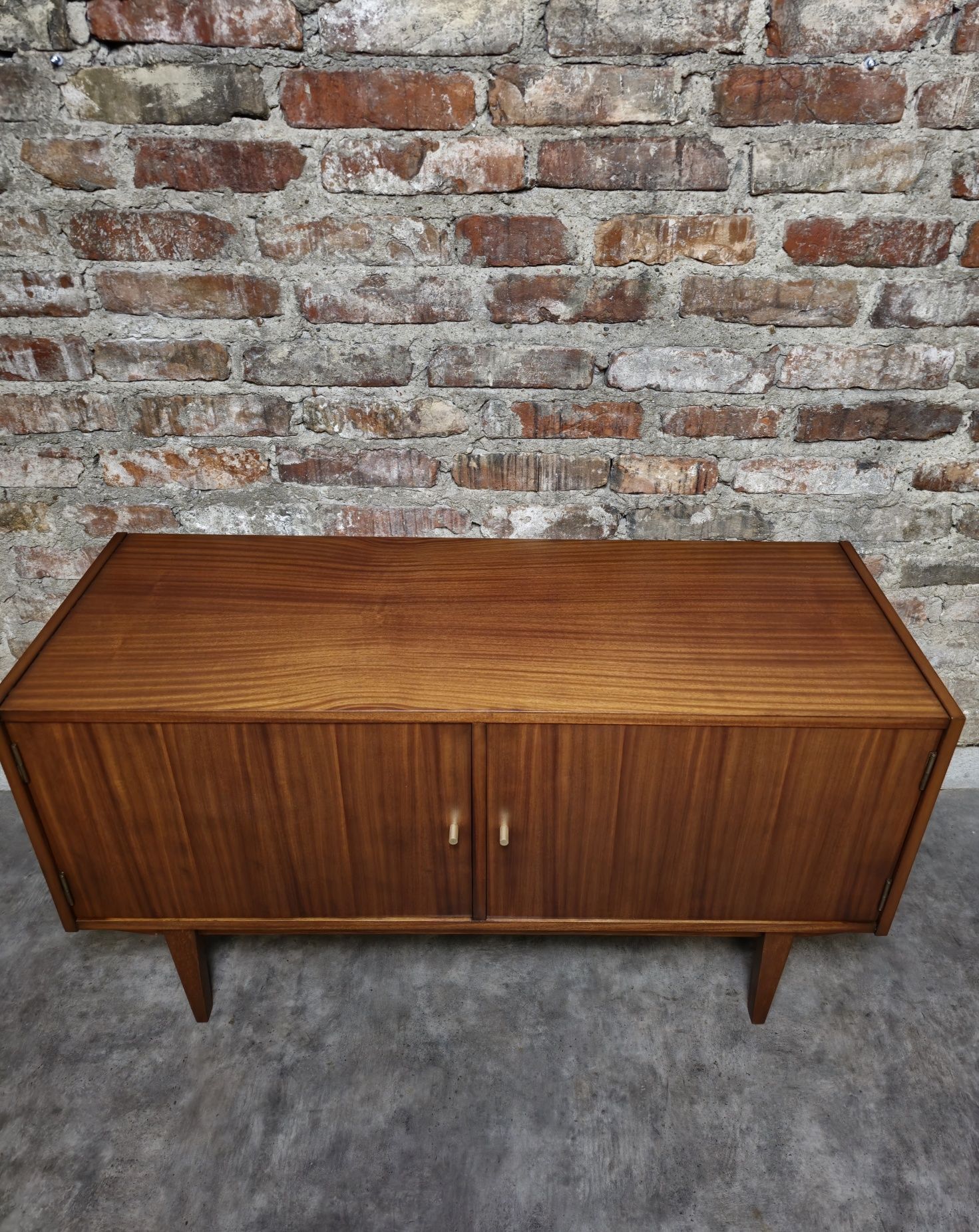 Komoda Violetta vintage prl po renowacji