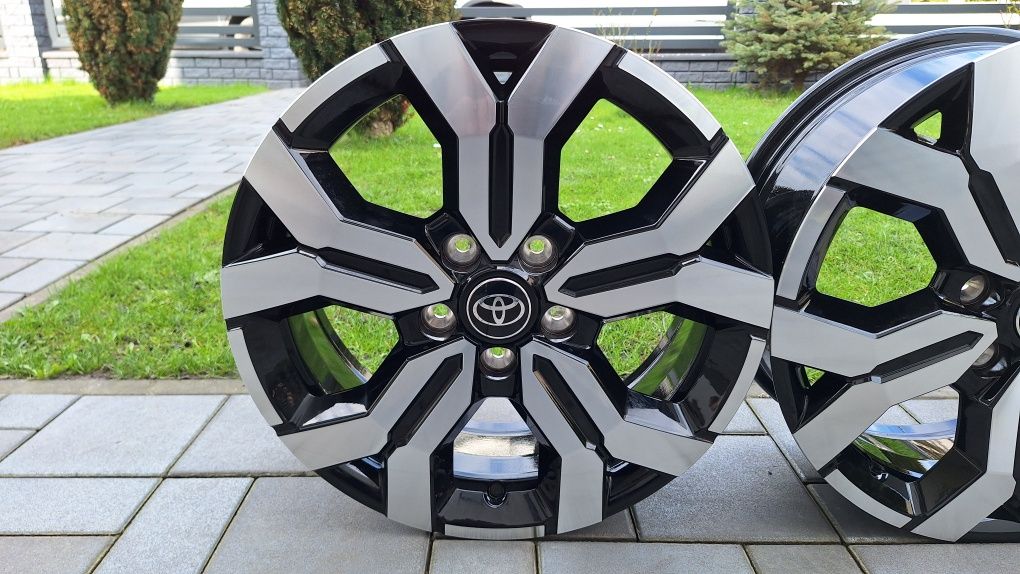 Nowe Alufelgi 5x114,3 R17 Honda Crv Suzuki Vitara Sx4 Dacia Duster