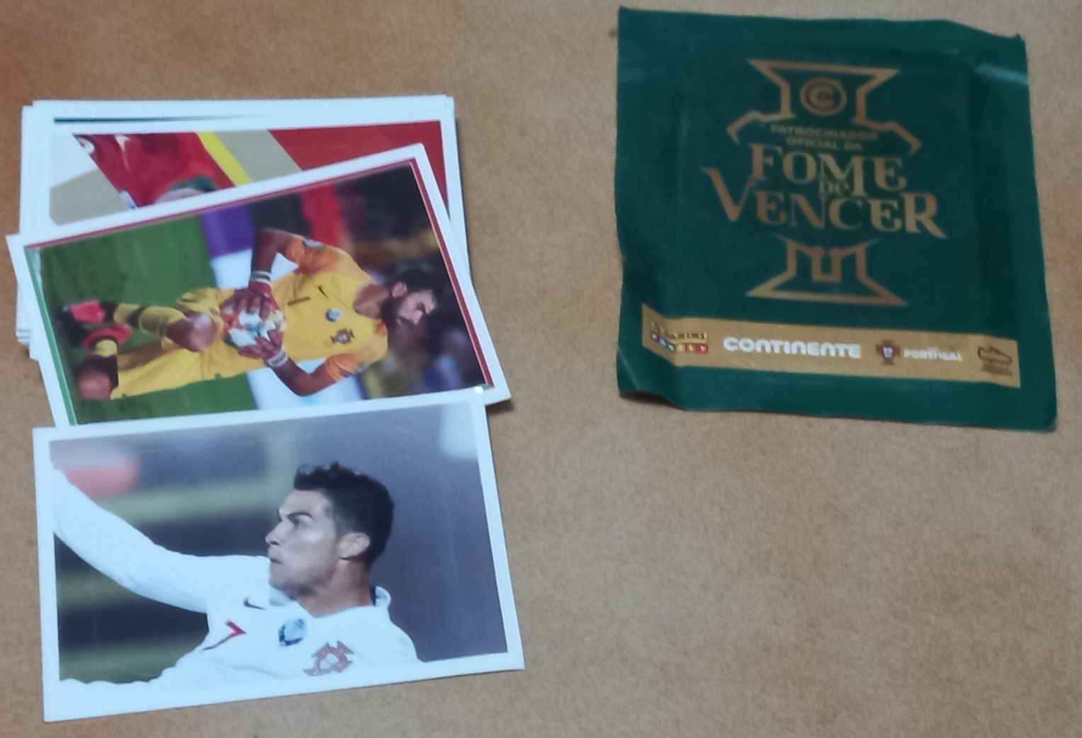 Cromos "Fome de Vencer"