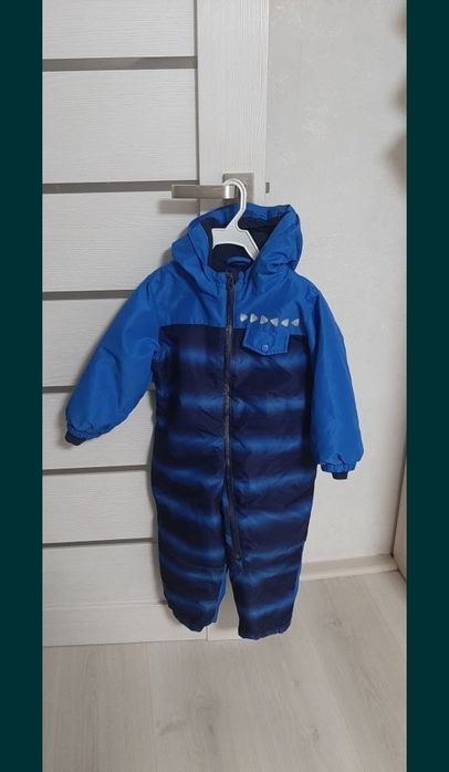 Продам  комбинезон 92р