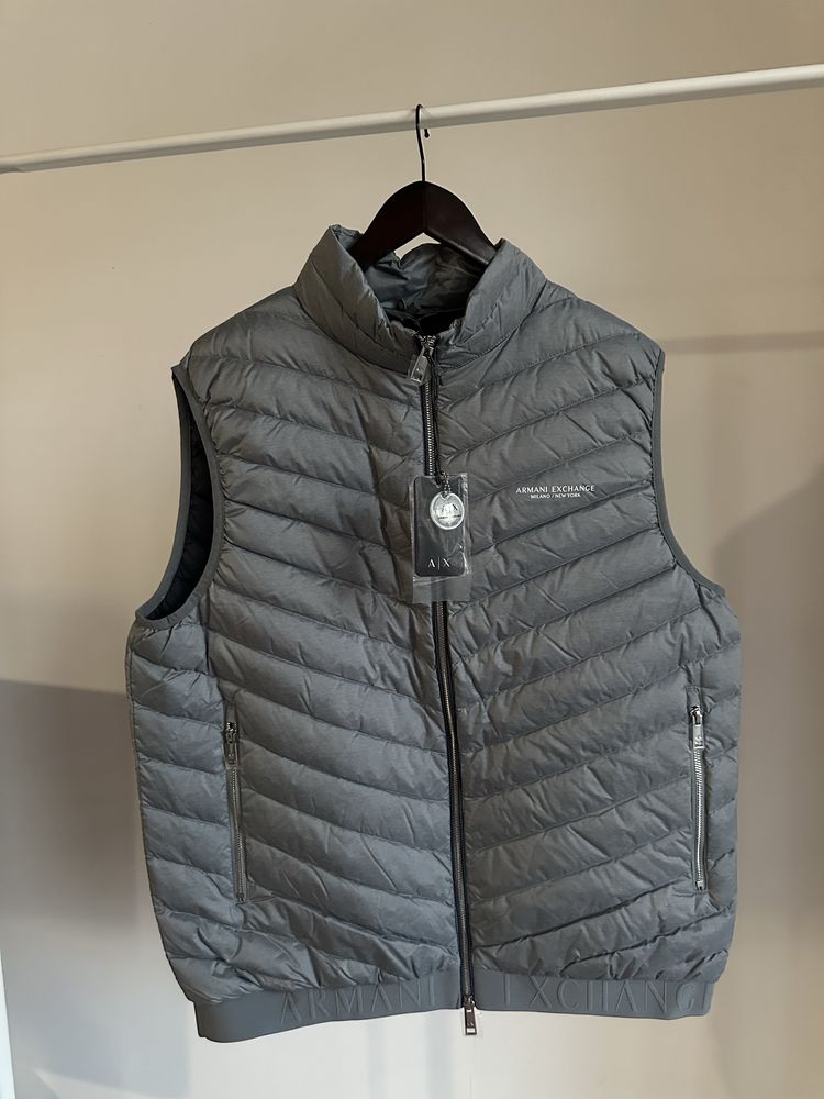 Мужской жилет Пухова безрукавка Armani Exchange