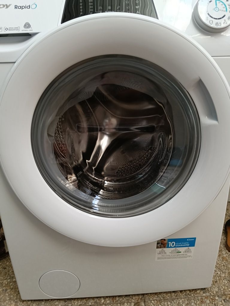 Máquina de lavar e secar roupa CANDY