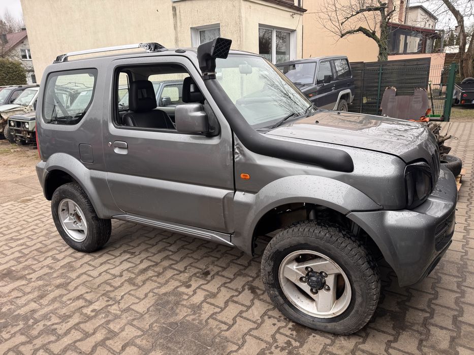 Suzuki Jimny 1.3 dohc; nadwozie + inne części
