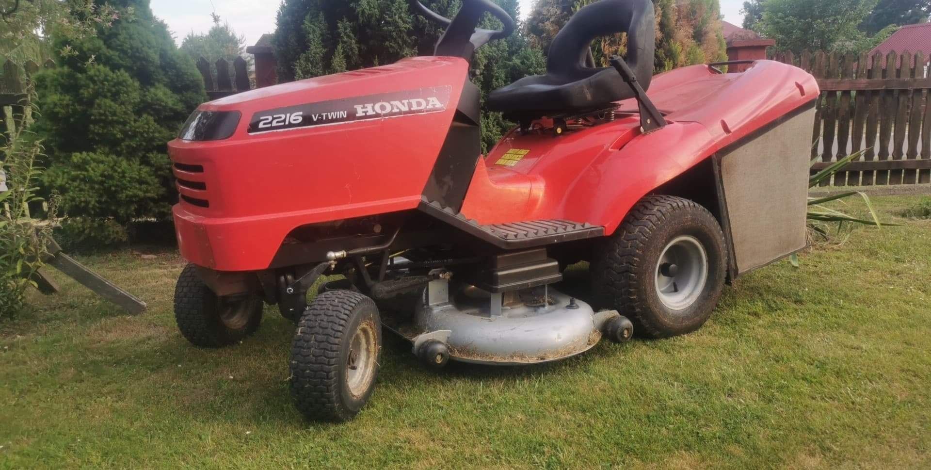 Traktorek/Kosiarka Honda 2216 /john deere/Toro