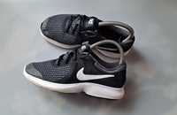Buty sportowe Nike Revolution 4 r 35,5