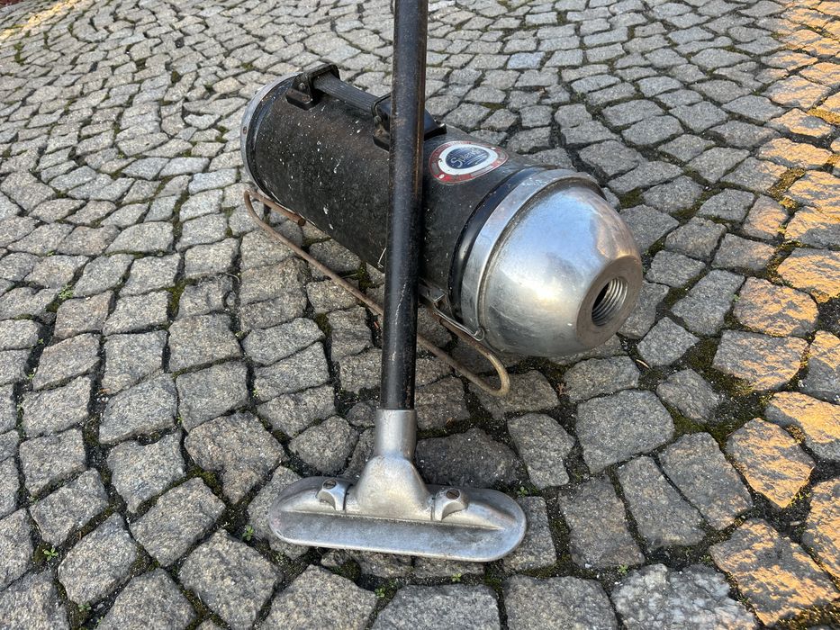 Stary odkurzacz rakieta SPLENDID