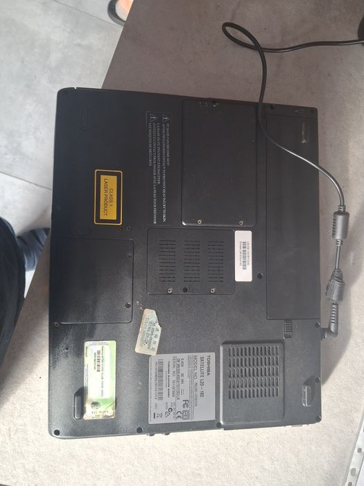 Laptop toshiba psl2xe