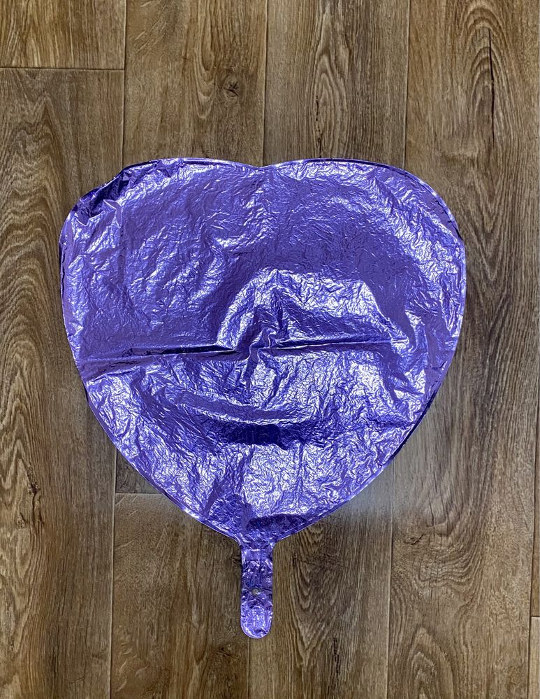 Воздушный фольгированный шар в форме сердца надувной шарик