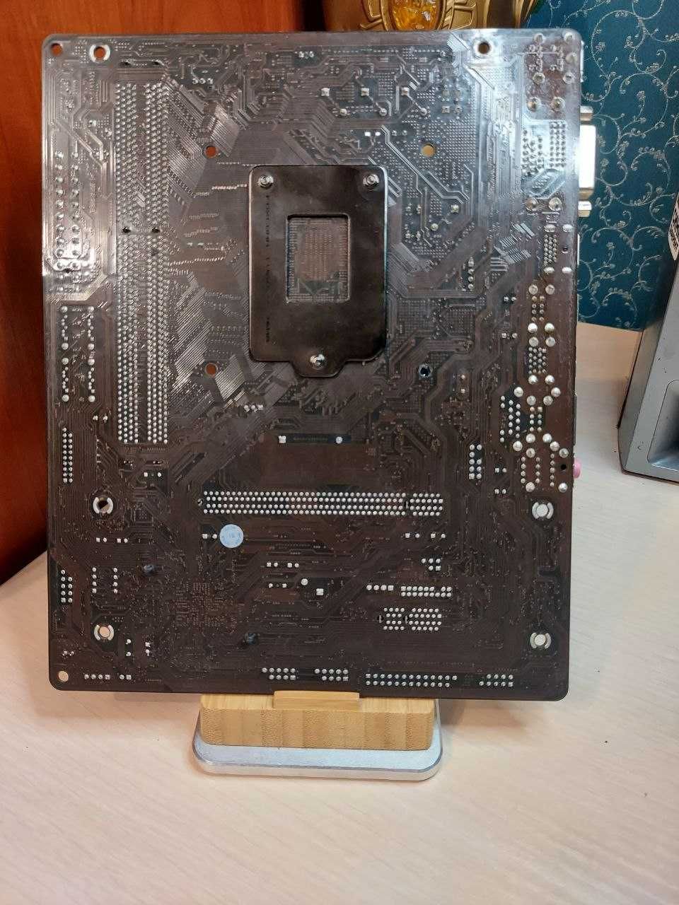 Материнська плата mATX 1150 Asrock B85-HDS + підтримка I3, i5 ,i7