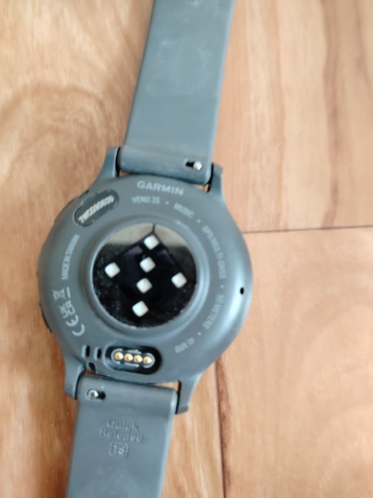 Продам годинники Garmin Venu 3s