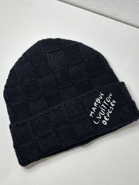 Gorro Preto Louis Vuitton