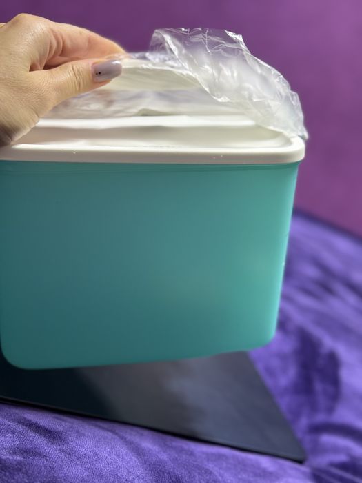 Контейнер Водолей 3.1 л с ручкой бирюзовый Tupperware