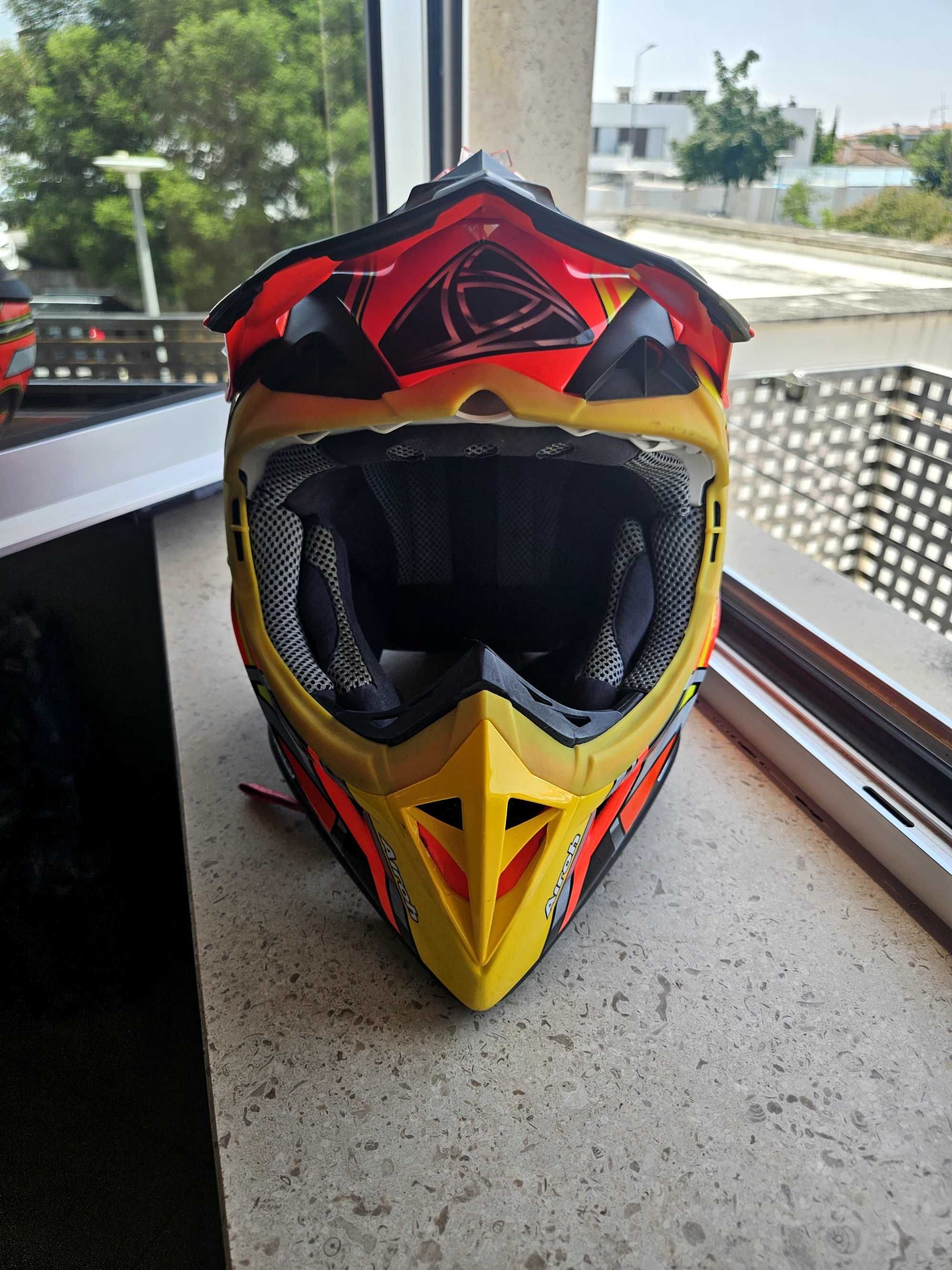 Capacete airoh motocross