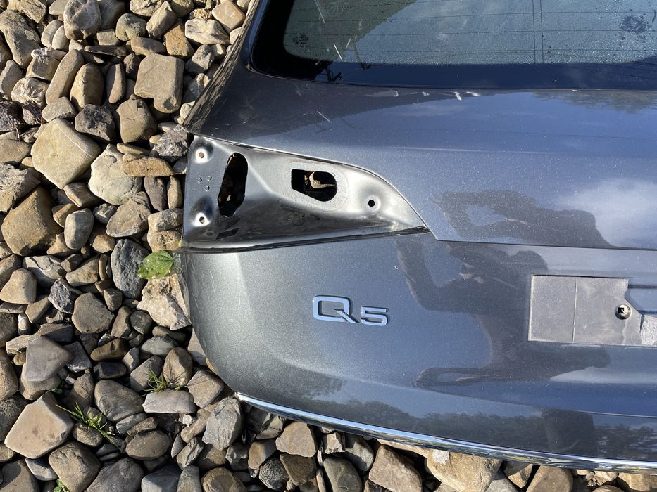 Кришка багажника колір 6Y / Z7S AUDI Q5 8R 2008-2016