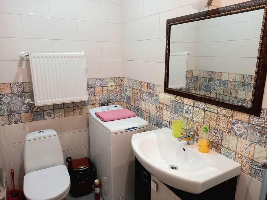 Комфортні апартаменти в центрі Стефані, автономне опаленя