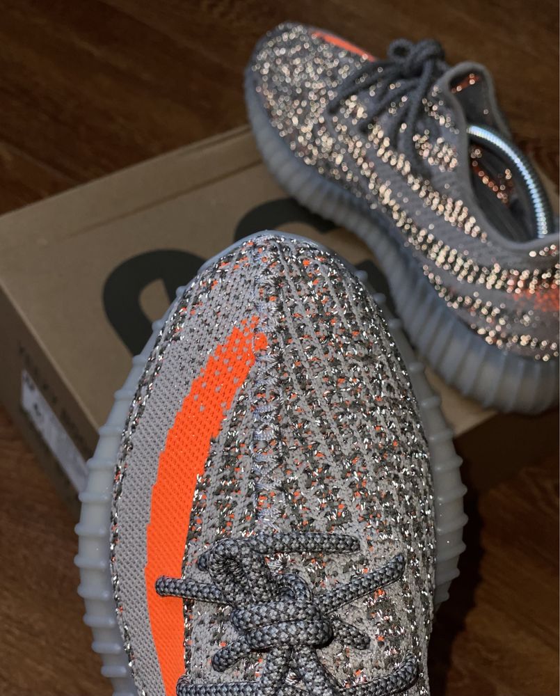 Yeezy 350 us7 Beluga reflective оригинал adidas boost yezzy 40 slide