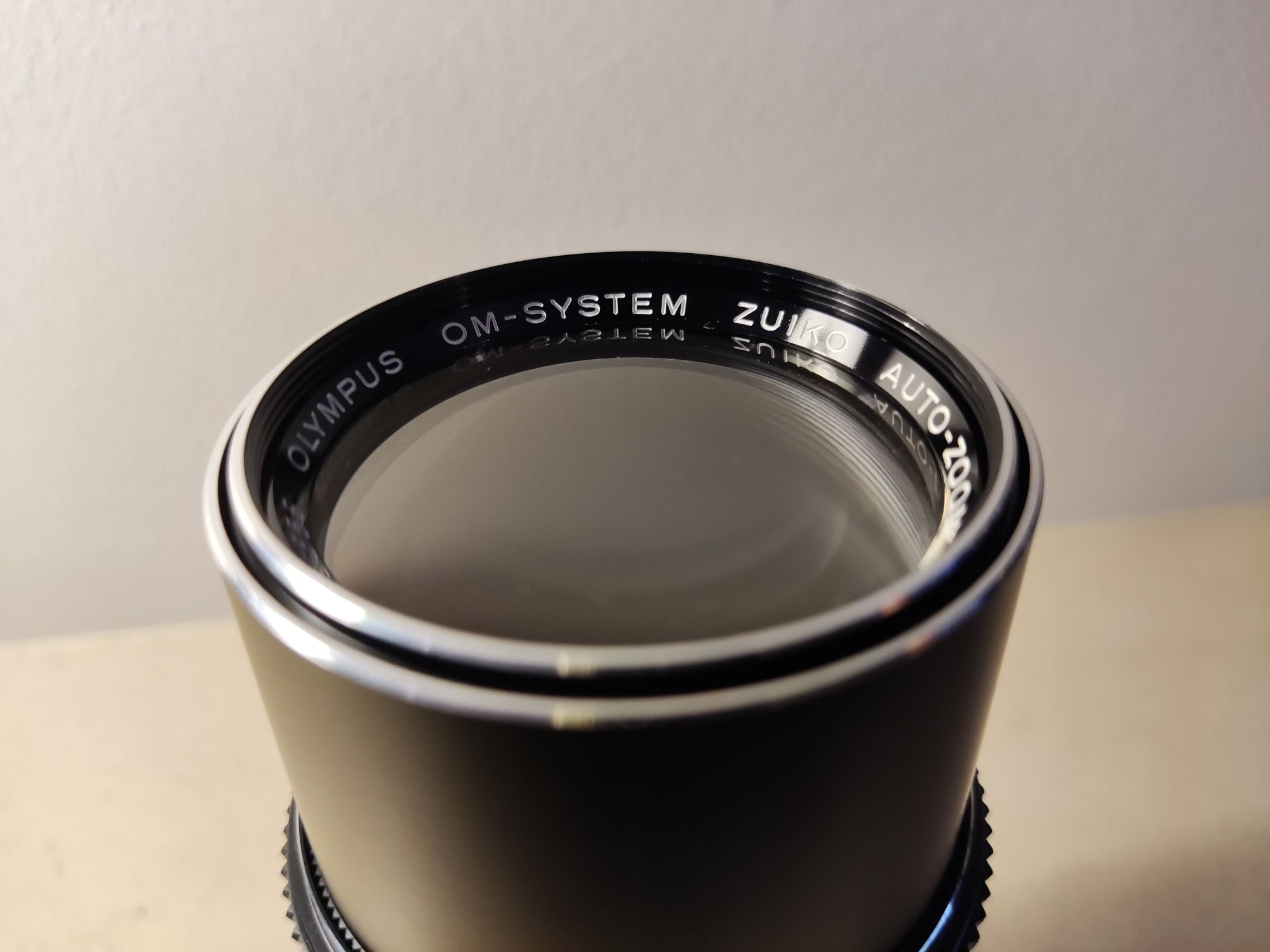 Lente Olympus OM-System Zuiko Auto-Zoom 1:4 f=75-150 mm (OM mount)