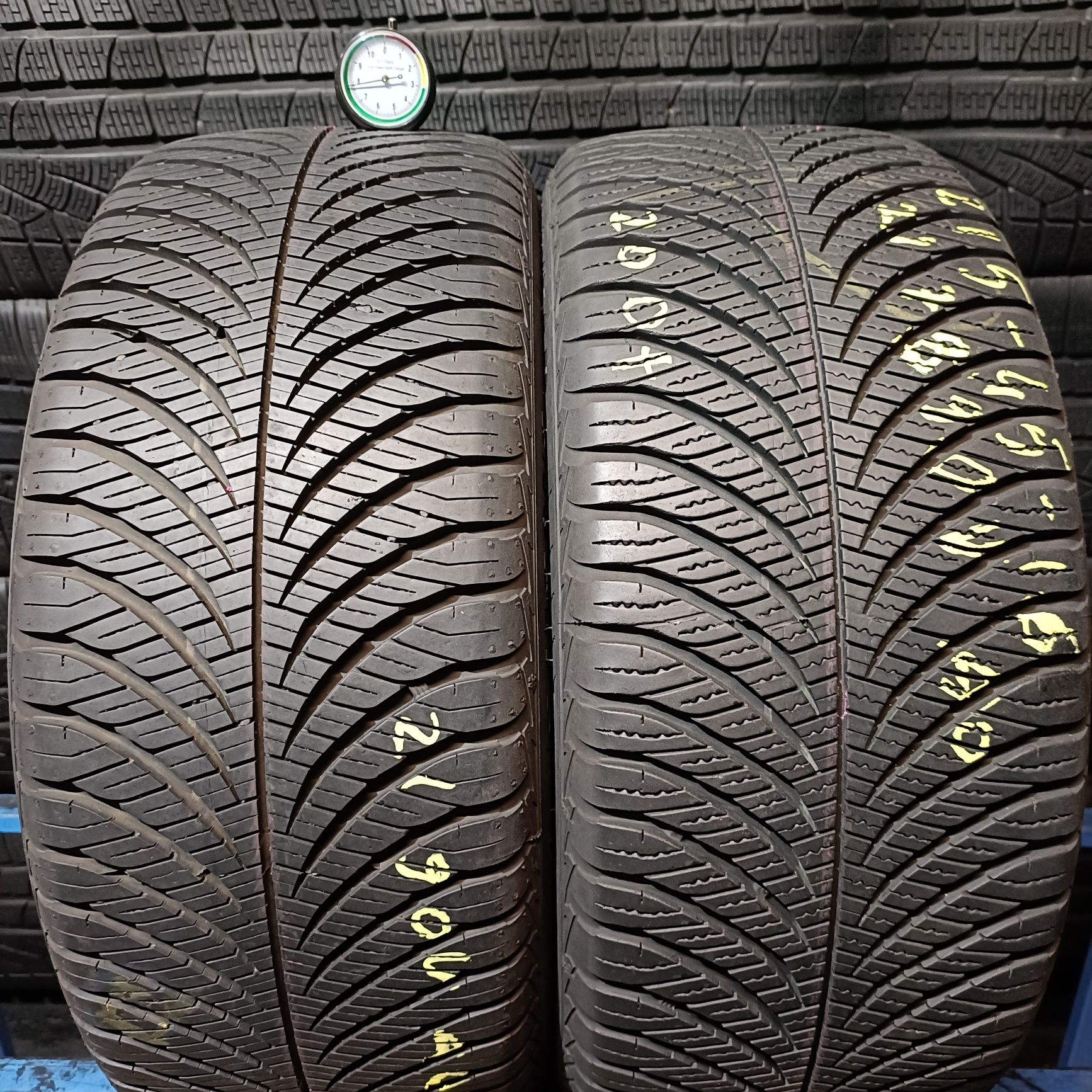215/45r16 Goodyear Vector 4 seasons z 2019r 7.8mm