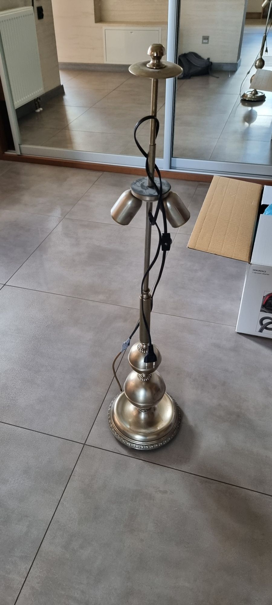 Stojak pod lampę beż abazura